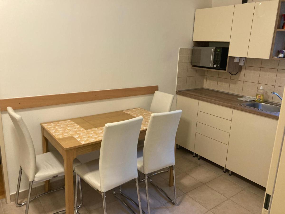 Kuenszler Apartmanhaz Zamardi Ngoại thất bức ảnh